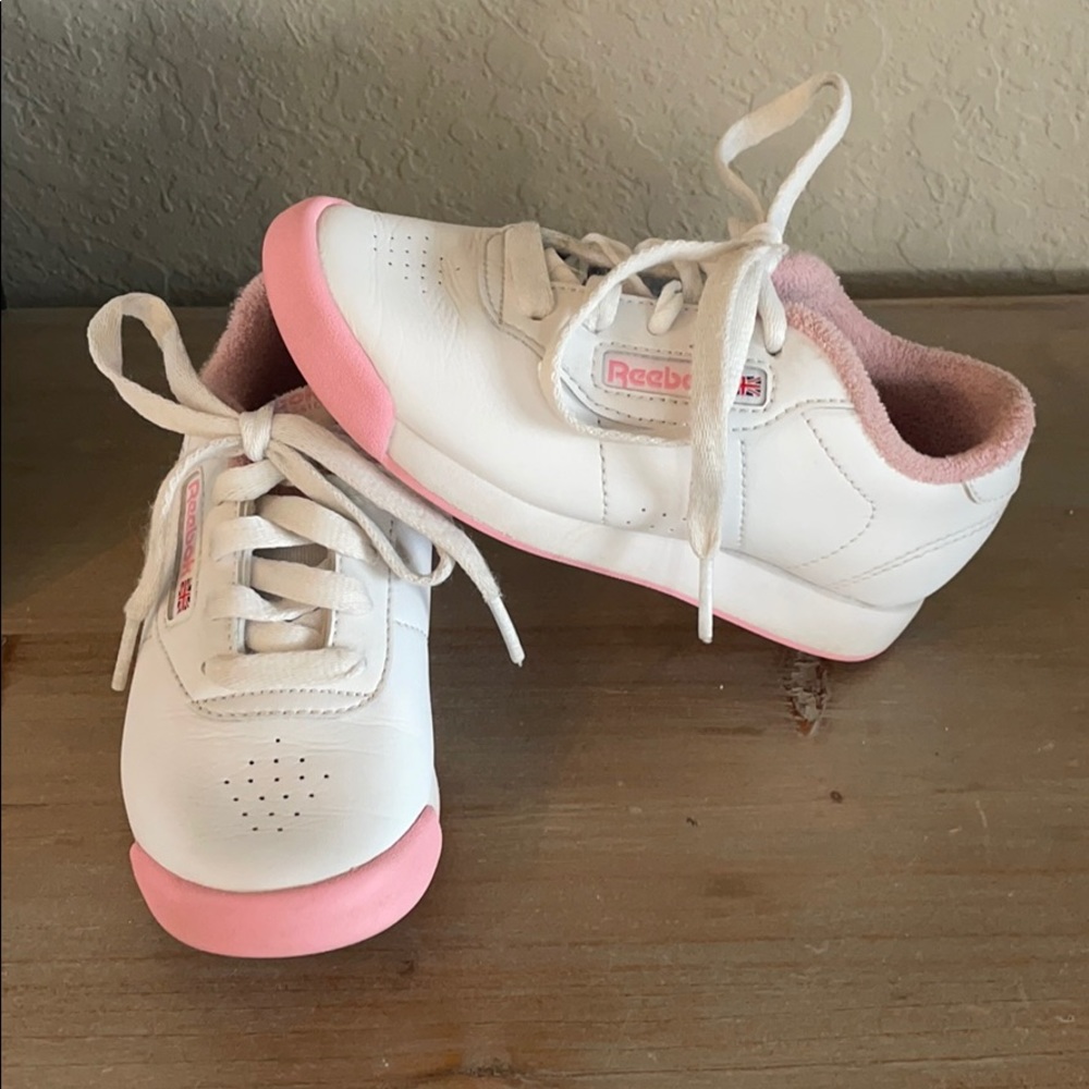 Reebok Kid’s Princess Leather Sneaker size 11